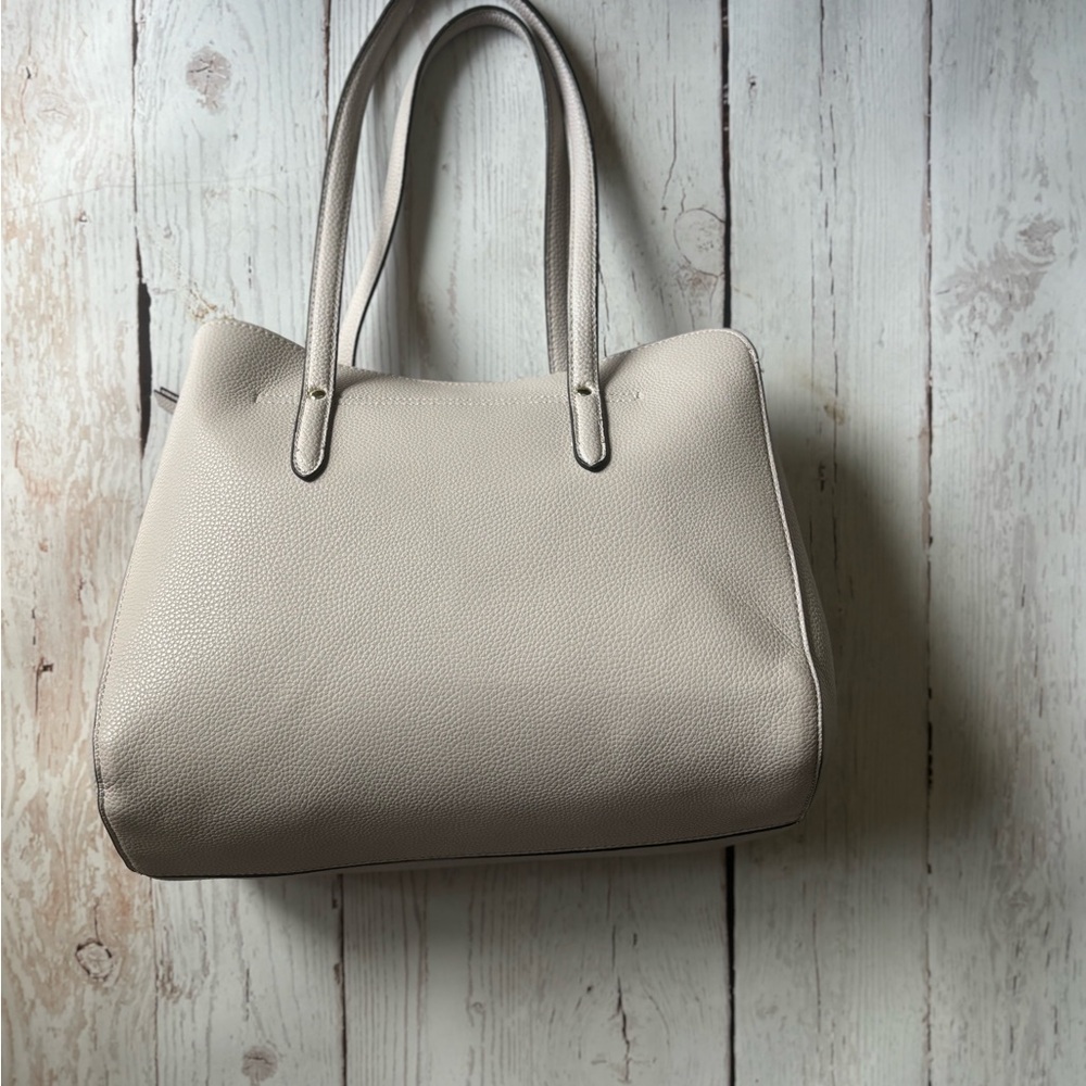 Arabelle tote bag from Nanette Lepore - Picture 2 of 3